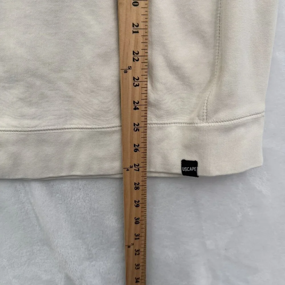 Notre Dame University Sweatshirt Mens M Cream Fleece Pullover Crewneck